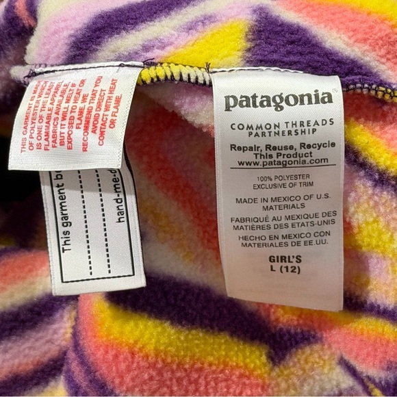 Patagonia Girls’ Large(12) Raven Tapestry Lightweight Synchilla Snap-T Pullover - Picture 4 of 7